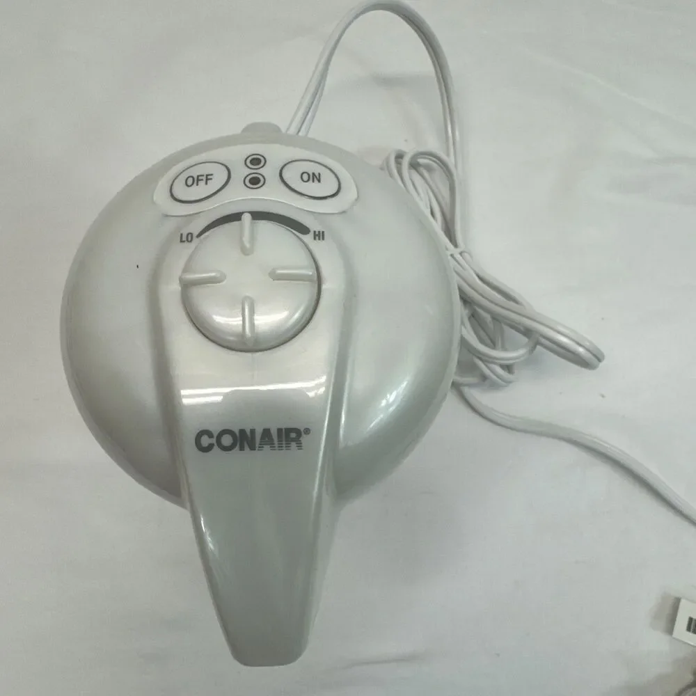 NEW Conair Heated Lotion Dispenser Warmer HLD20P Pearl White 16 oz Variable Heat